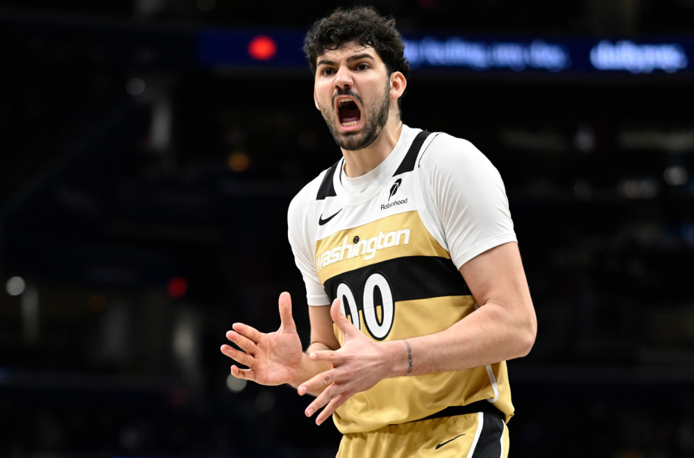 Vukčević dvocifren u ubedljivom porazu VIDEO